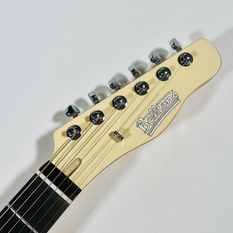 Vintage White B-Classic One | Belltone Guitars