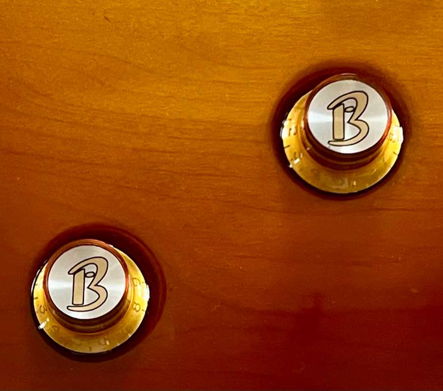 Top Hat Signature 'B' Logo Control Knobs